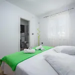 Stunning Home In Vodnjan With Wifi