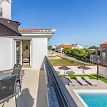 Cozy Home In Galizana With Wifi