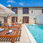 Beautiful Home In Bale With Outdoor Swimming Pool