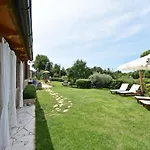 Holiday House Bepina