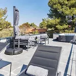 Pet Friendly Home In Peroj With Kitchen