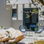 Amazing Home In Trget With Outdoor Swimming Pool