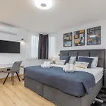 Gorgeous Home In Pula With Sauna