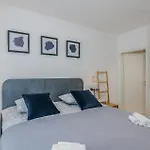 Awesome Home In Novigrad With Kitchen