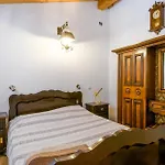 Stunning Home In Trosti With Wifi