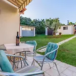 Stunning Home In Banjole With Kitchen