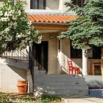 Cozy Apartment In Pula With Kitchen