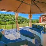 2 Bedroom Beautiful Home In Labin