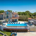 Villa Stephanie