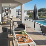 Villa Gina