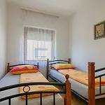 Apartman 5