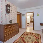 Modern, Affordable And Nicely Decorated - Paradise