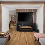 4 Bedroom Beautiful Home In Funtana