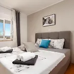 Villa Lara