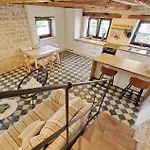 Villa Lui