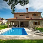 Villa Brih III
