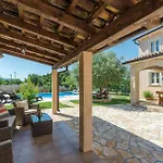 Villa Natura Mikulezi