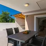 Villa Trusina
