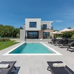Villa Ani Krsan