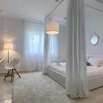 Villa Santo