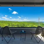 Villa Nalani