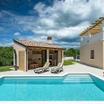 Villa Arlene Klarici