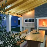 Villa Zeus