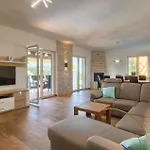 Villa Laura An