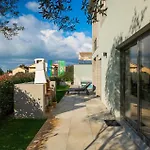 Villa Mima