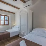 Villa Croc