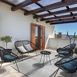 3 Bedroom Nice Home In Peroj