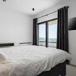 Villa De La Vie