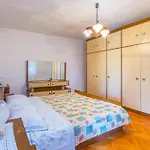 Miranda - Veliki First Floor - Mpolo