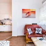 Radic - A2 First Floor - Mpolo