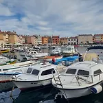 Charmantes Apartment Nur 700 Meter Zum Strand Mit Terrasse Und Balkon