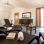 Villa Con Wellness A 1 Km Dal Mare