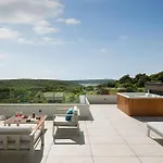 Beautiful Villa ! 4 Bedrooms ! Message On Whats Sapp For Info!