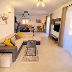 Villa Terrana Near Rovinj For 6 People With Private Pool