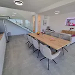 Sunset Garden Villa In Kanfanar