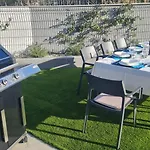 Val21,Villa 200 M From The Sea With Pool And Fitness