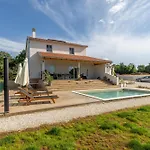 Villa Kresina