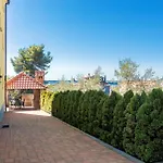 Tina - A1 Ground Floor - Mpolo