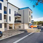 Apartment Alex - Ground Floor - Mpolo