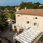 Heritage Home Casare
