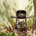 Green House Peroj, Wi-Fi, Free Parking, Garden, Hot Tube, Pet Friendly