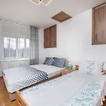 2 Bedroom Gorgeous Apartment In Nedescina