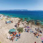 2 Bedroom Gorgeous Apartment In Rabac