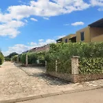 Modern Apartment In Basanija 73 M² Balcony And Air Conditioning
