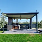 Villa Tea By Rent Istria