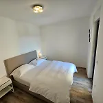 Apartman Marlera S Privatnim Bazenom